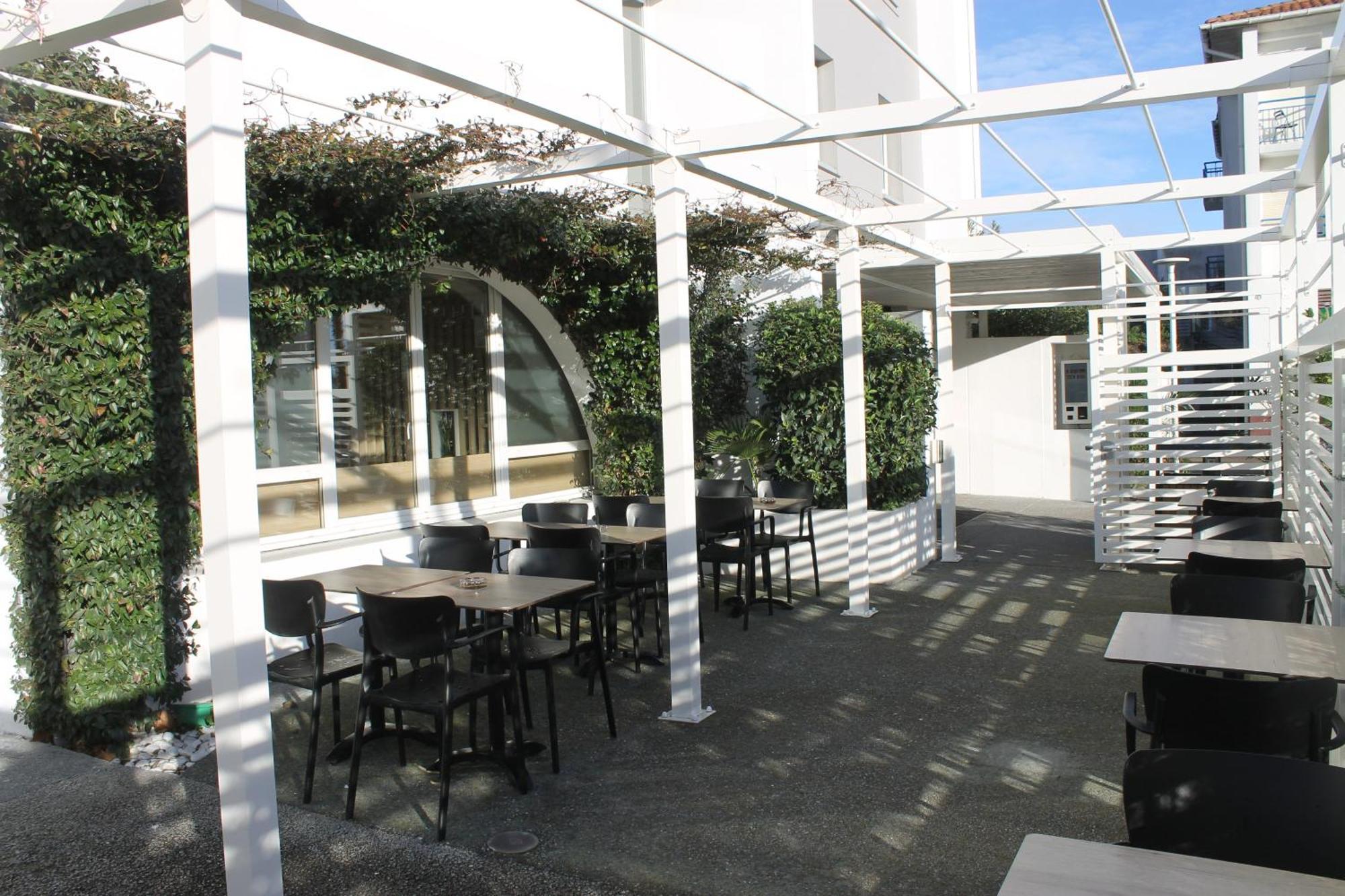 Kyriad Anglet - Biarritz Экстерьер фото