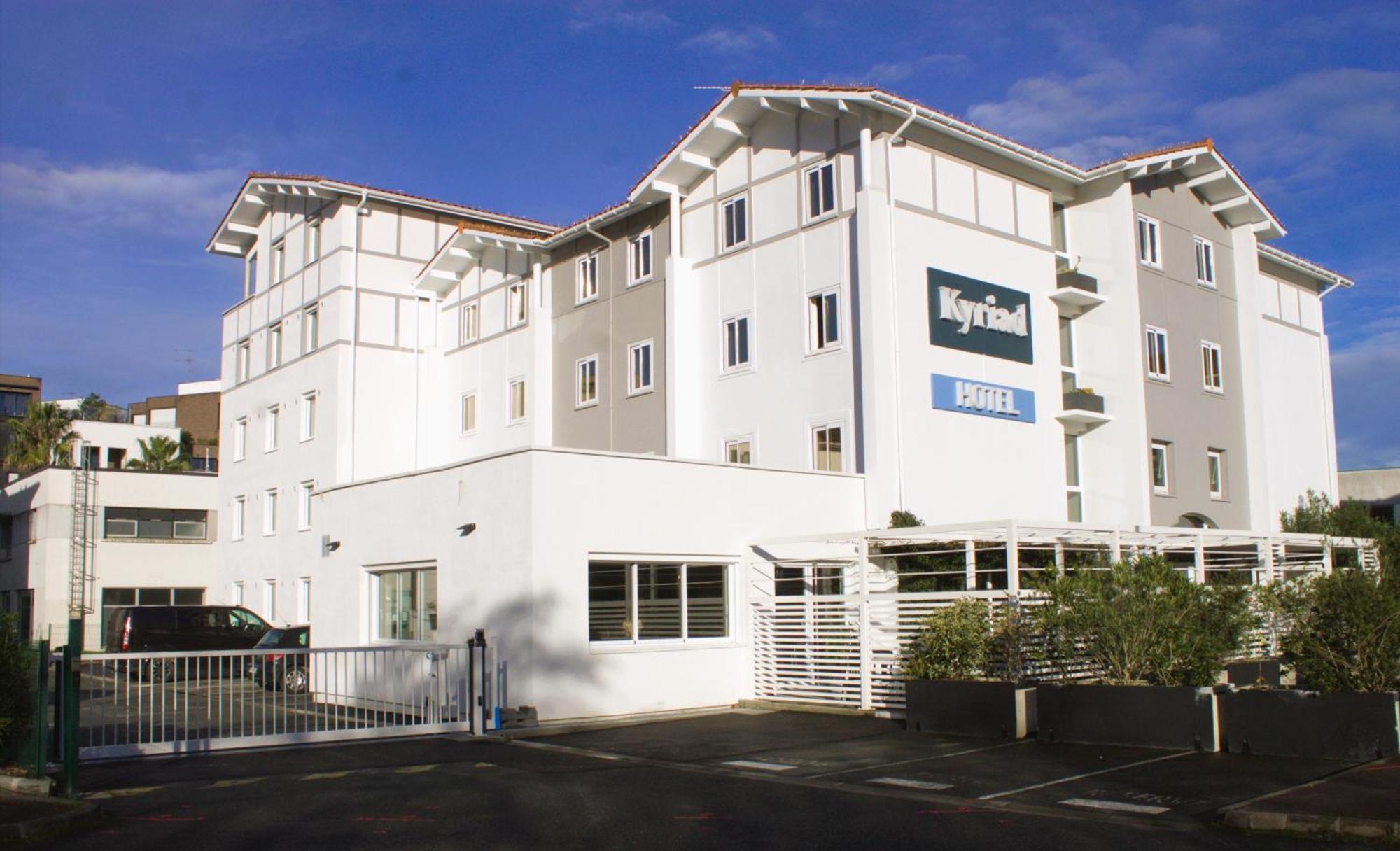 Kyriad Anglet - Biarritz Экстерьер фото